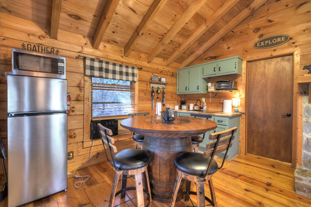 412686 Blue Ridge Residential