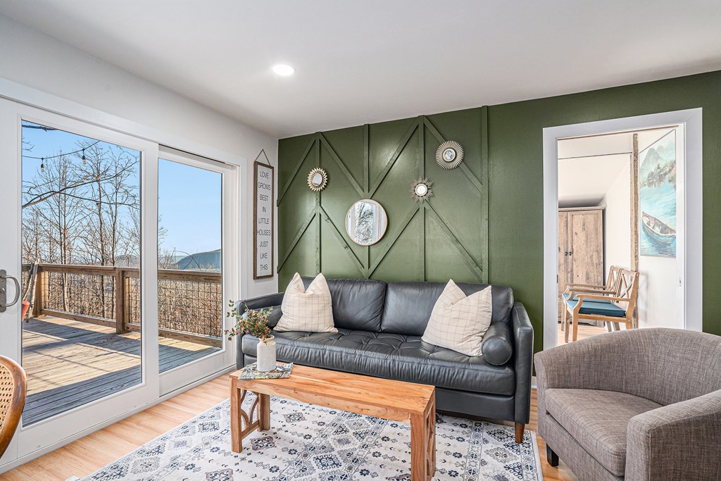 412771 Dillard Residential