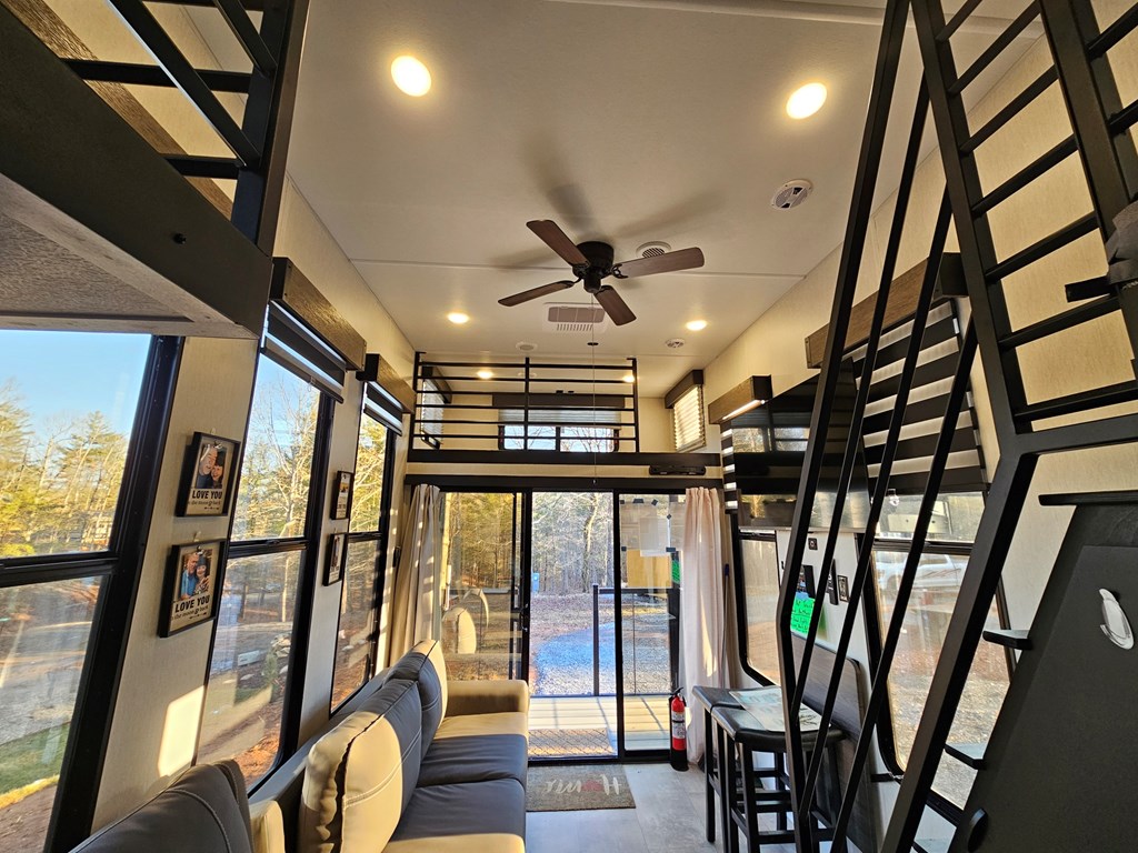 412796 Murphy Residential