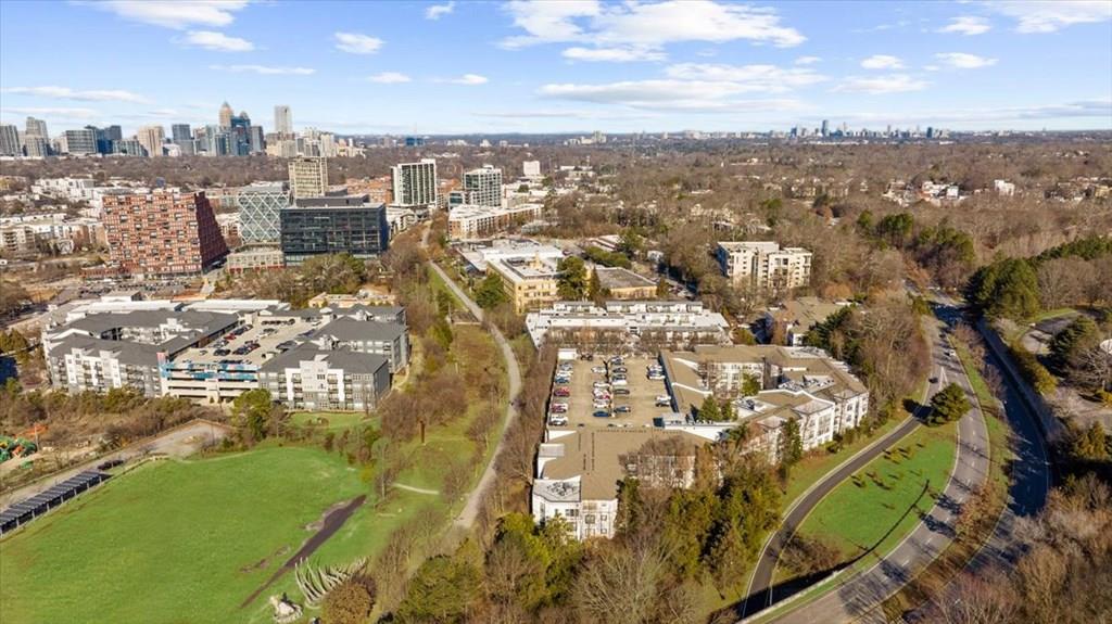 412815 Atlanta Condominium