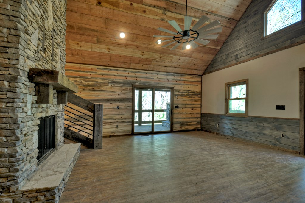 412880 Ellijay Residential