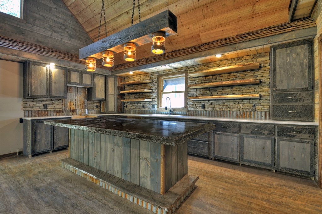 412880 Ellijay Residential