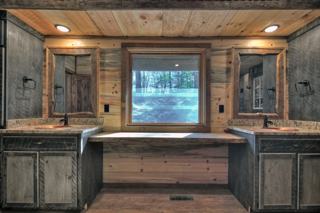 412880 Ellijay Residential