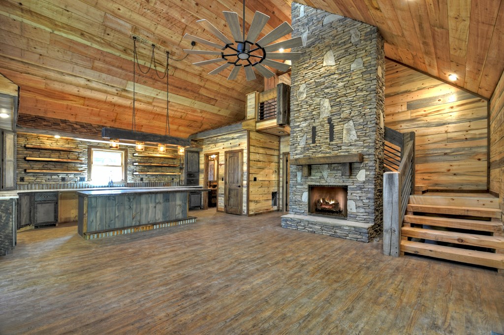 412880 Ellijay Residential
