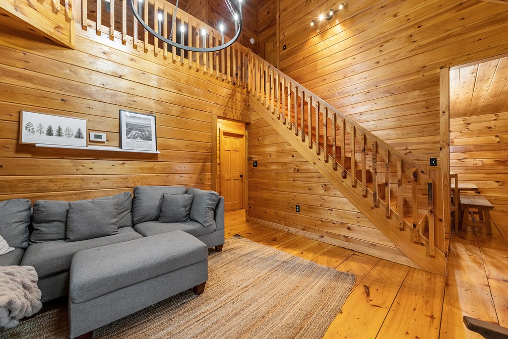 412950 Blue Ridge Residential