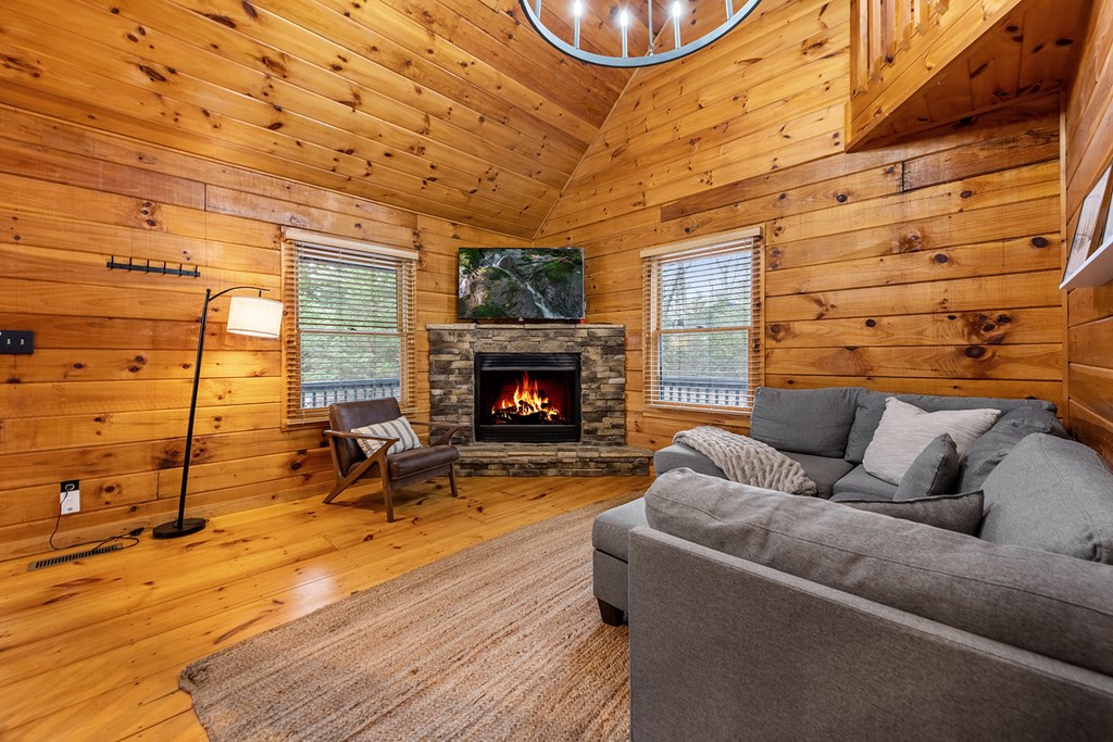412950 Blue Ridge Residential