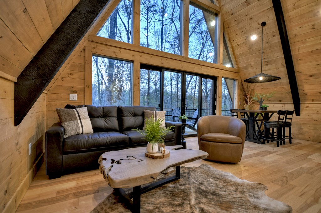 412986 Epworth Residential
