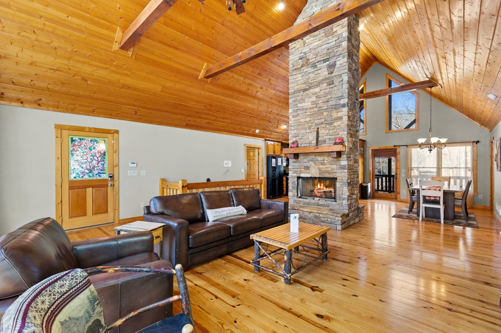412994 Ellijay Residential