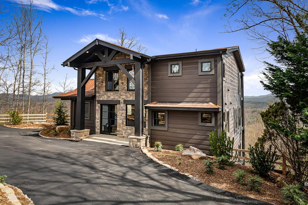 413002 Morganton Residential