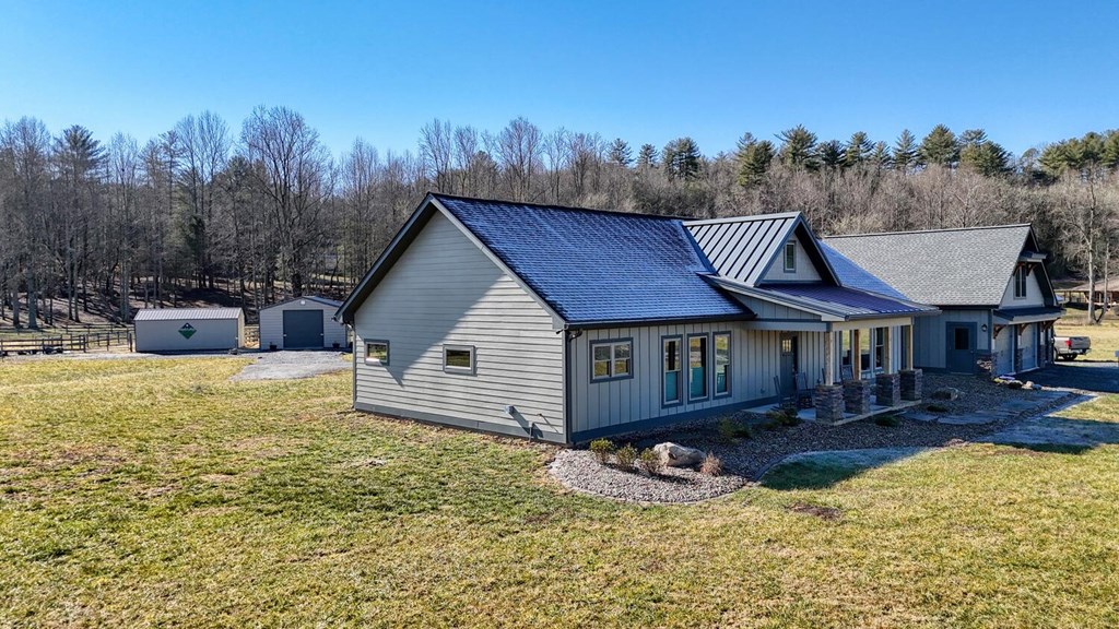 413015 Hayesville Residential