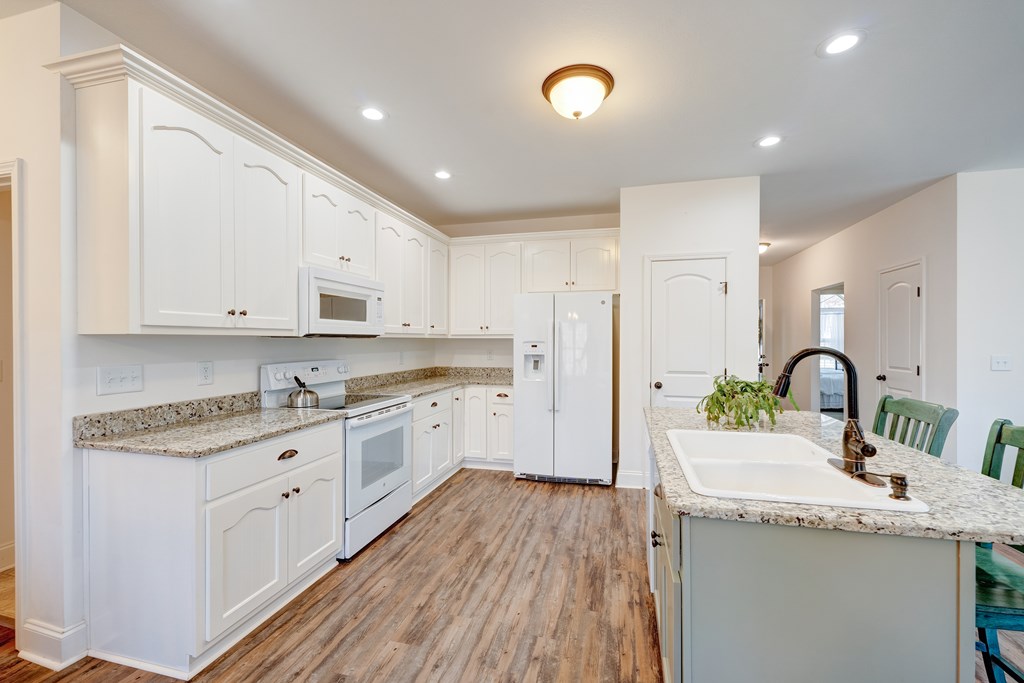 413016 Morganton Residential