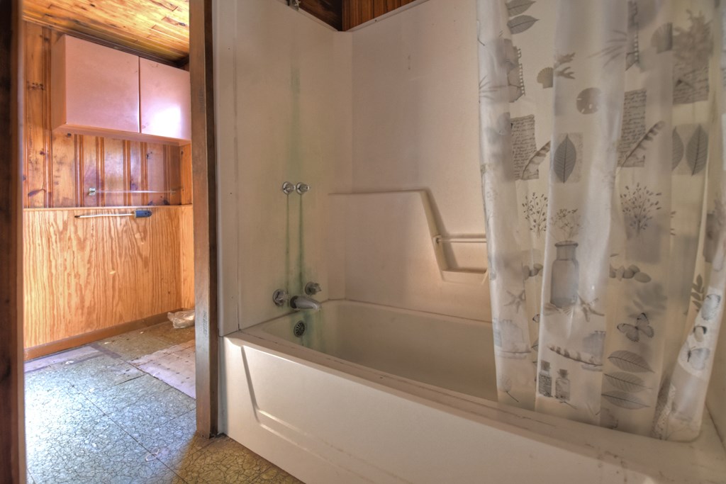 413046 Ellijay Residential