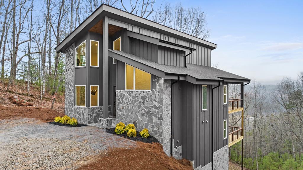 413067  Residential