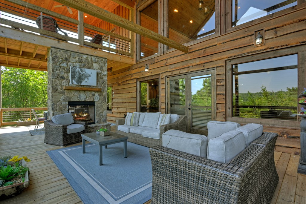 413094 Blue Ridge Residential