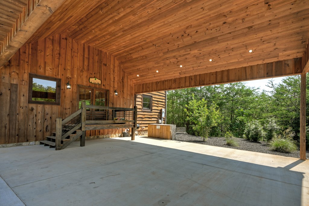 413094 Blue Ridge Residential