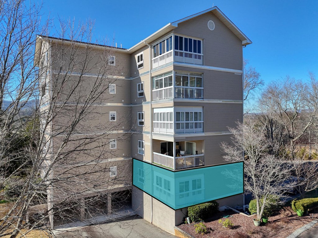413096 Hiawassee Condominium