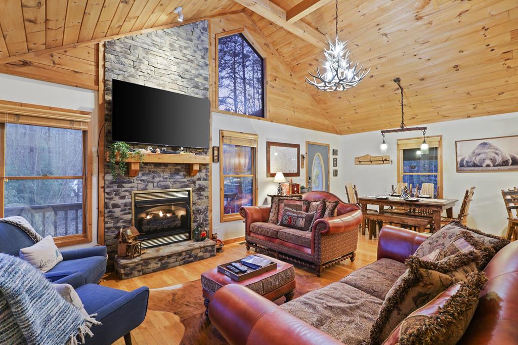 413112 Blue Ridge Residential