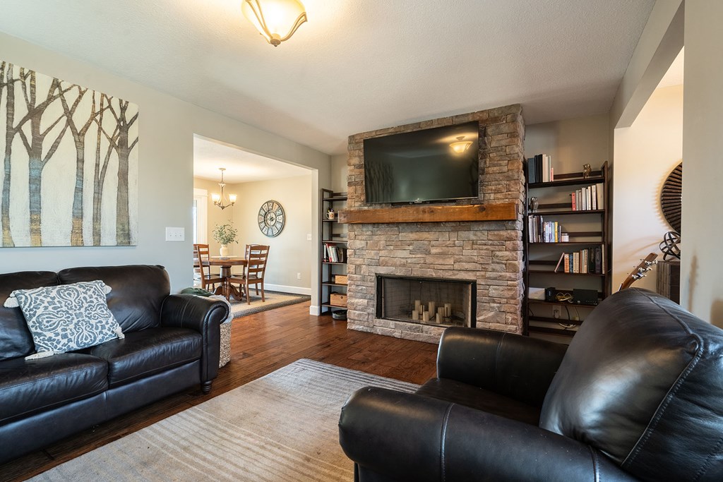 413141 Blue Ridge Residential