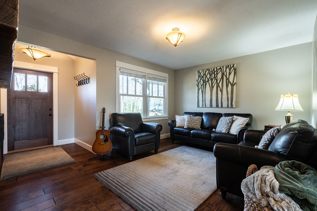 413141 Blue Ridge Residential