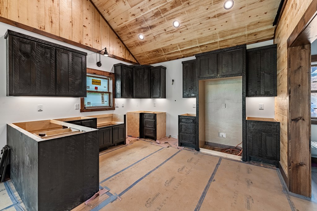 413152 Blue Ridge Residential
