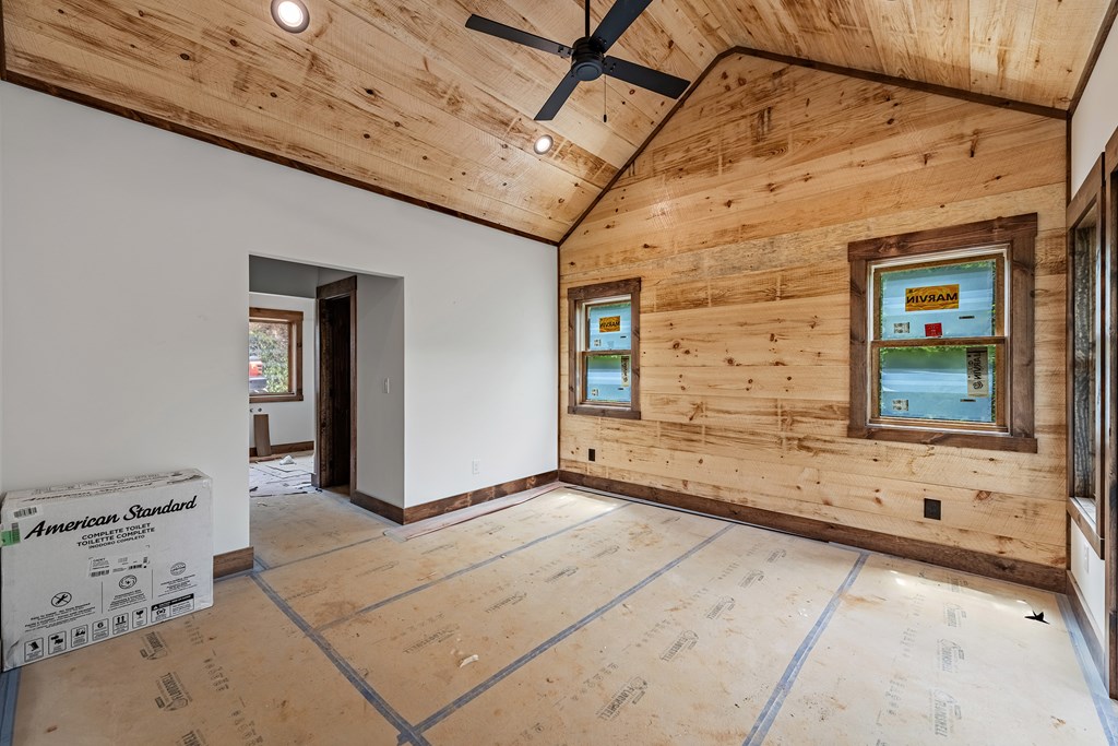 413152 Blue Ridge Residential