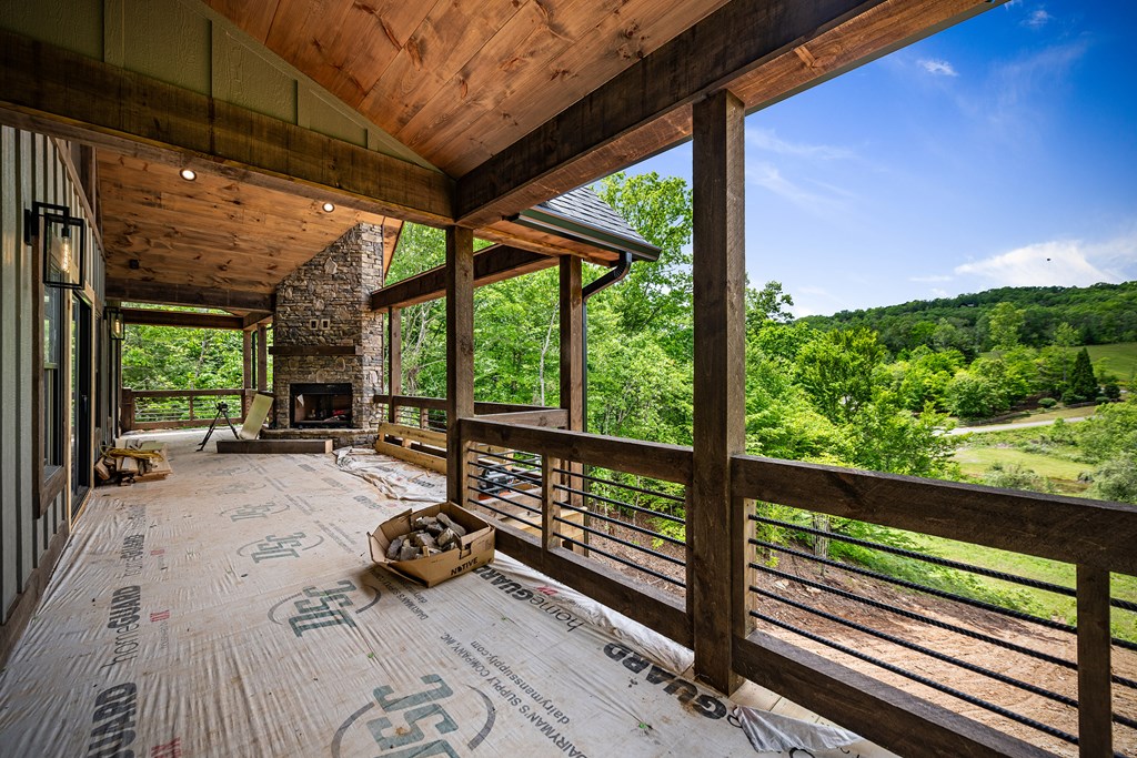 413152 Blue Ridge Residential