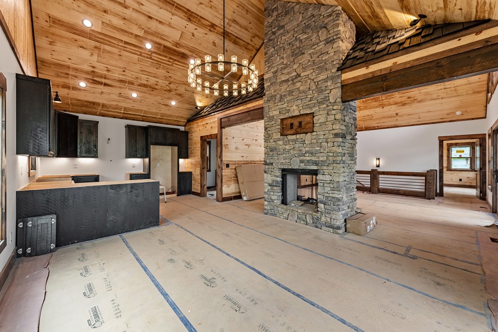 413152 Blue Ridge Residential