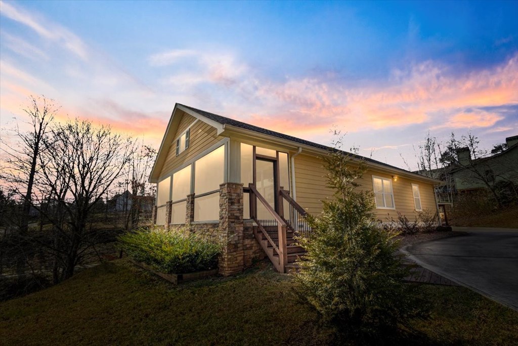 413161 Blue Ridge Residential