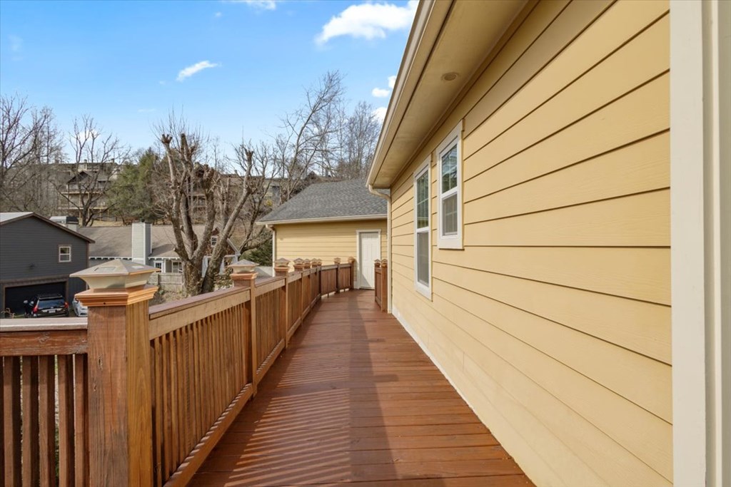 413161 Blue Ridge Residential