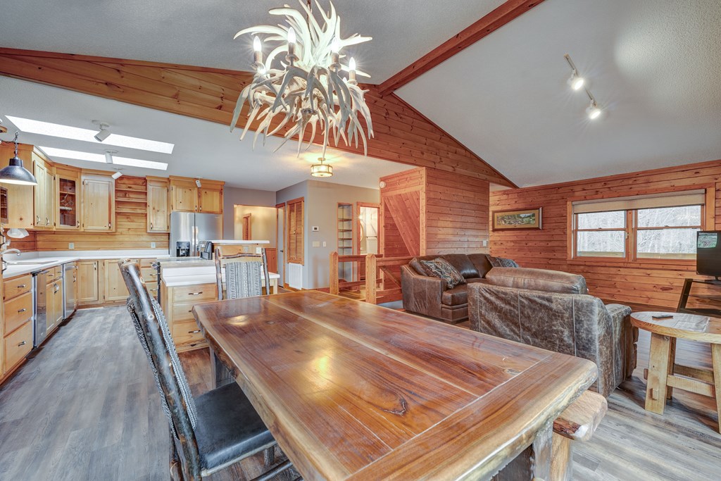 413162 Blue Ridge Residential