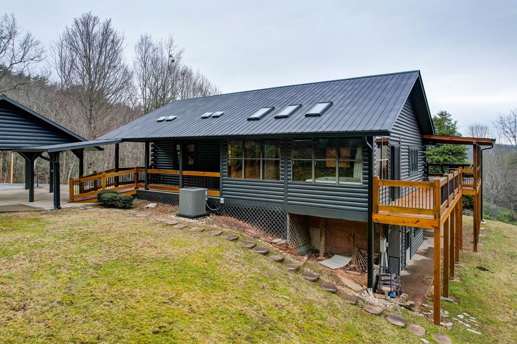 413162 Blue Ridge Residential