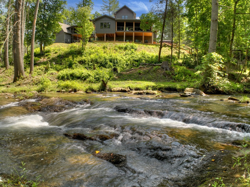 413209 Blue Ridge Residential