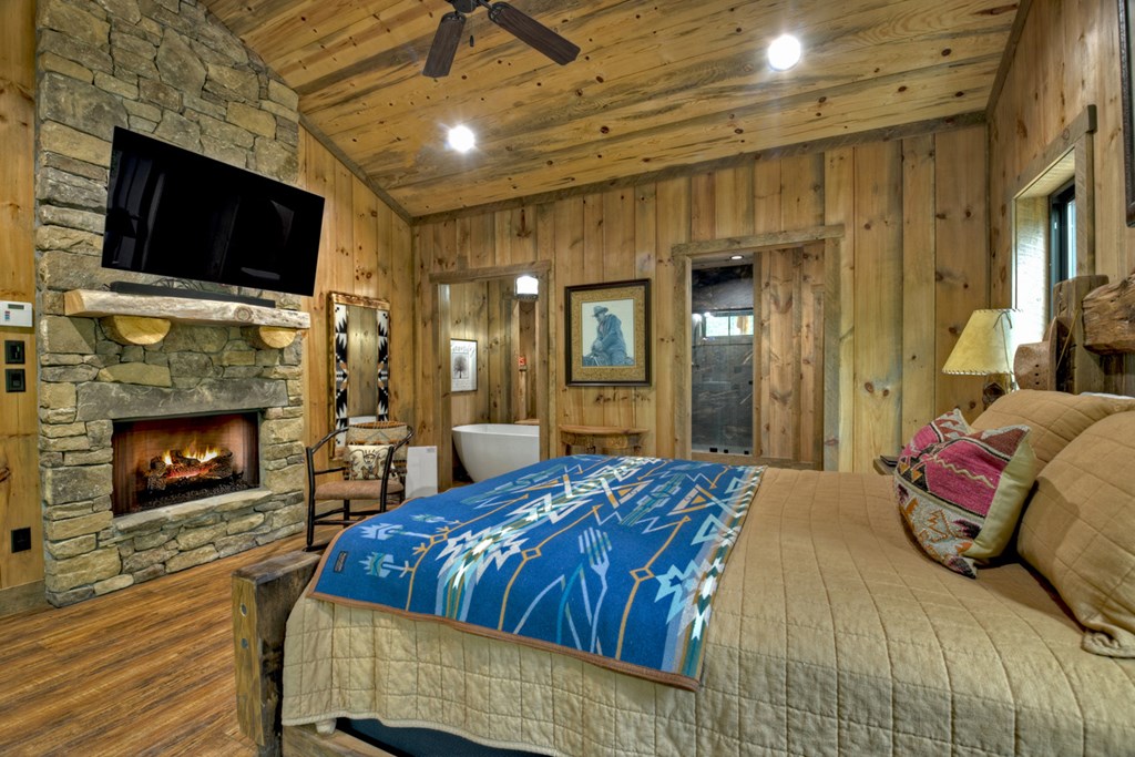 413209 Blue Ridge Residential