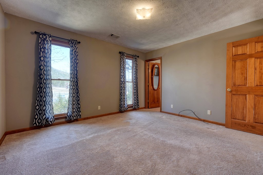 413252 Blairsville Residential