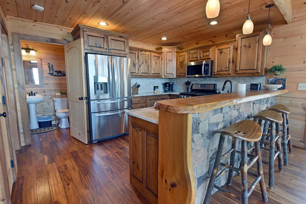 413260 Blue Ridge Residential