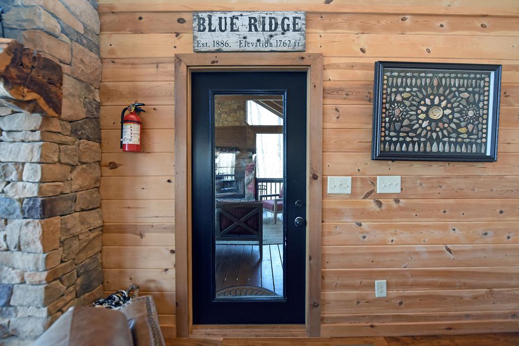 413260 Blue Ridge Residential