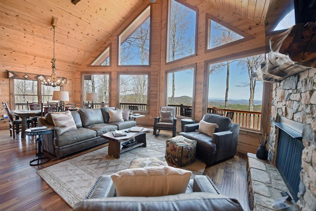 413260 Blue Ridge Residential