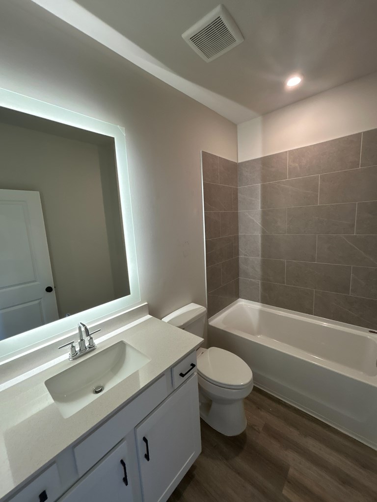 413265 Blue Ridge Townhouse