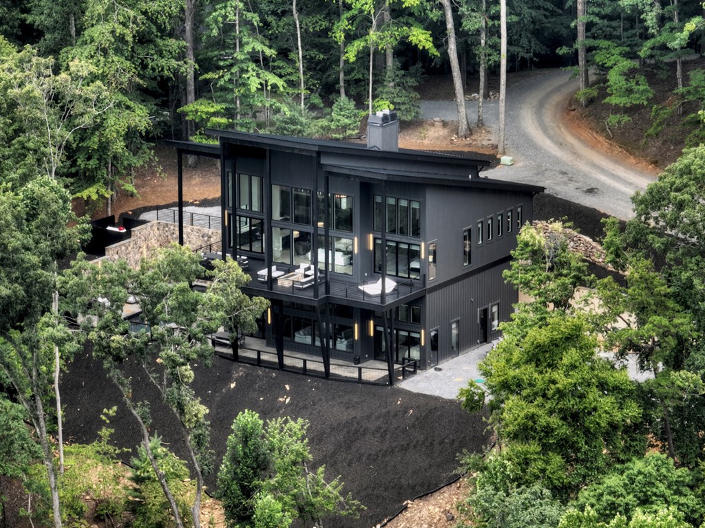413271 Blue Ridge Residential