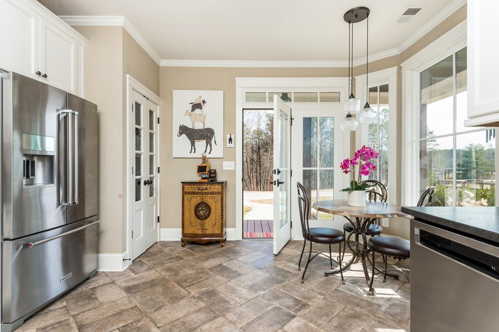 413313 Jasper Residential