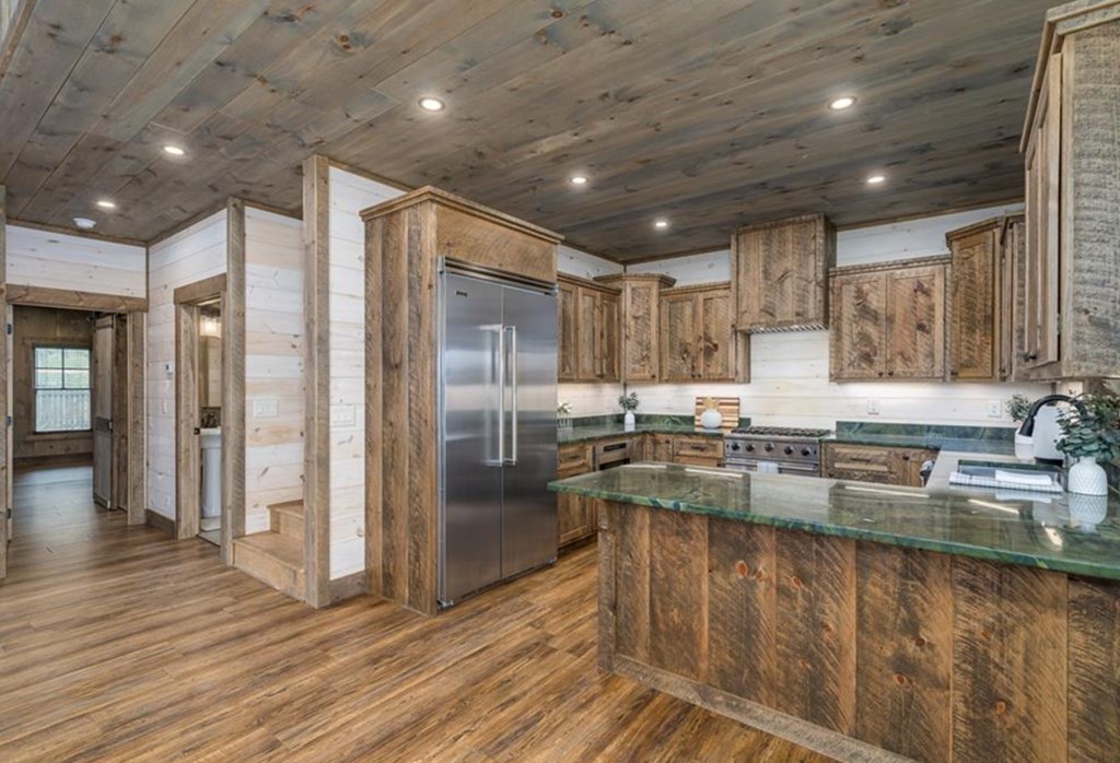 413345 Blue Ridge Residential