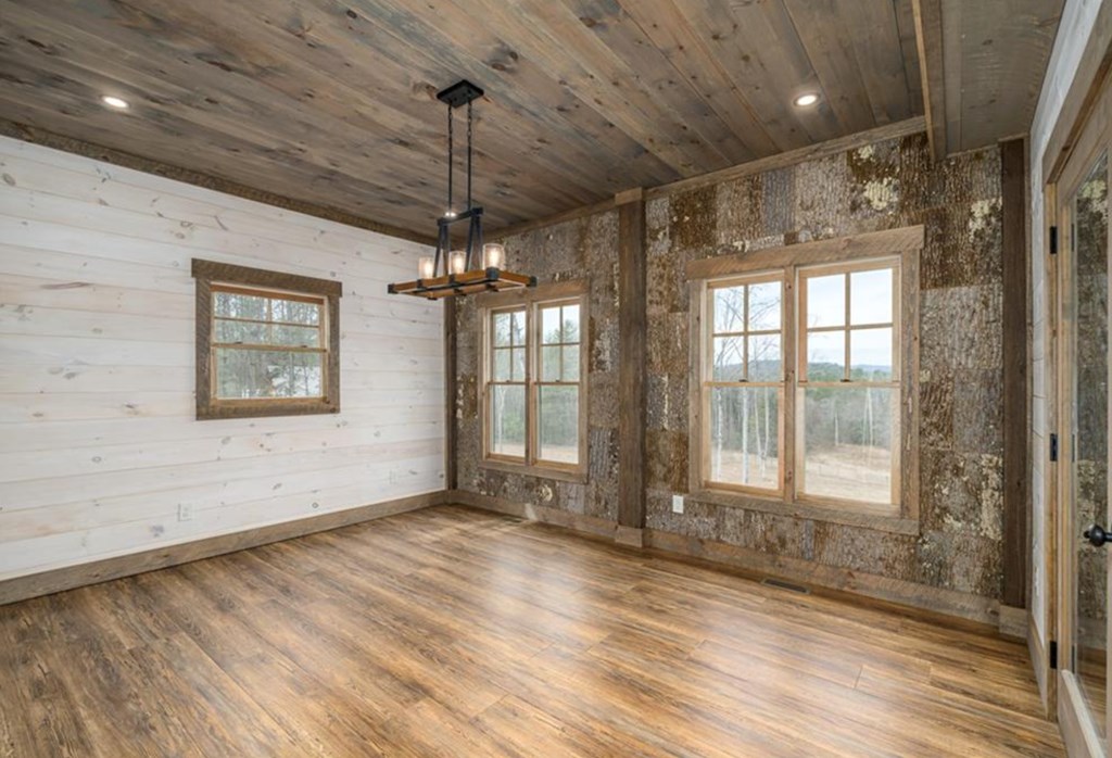 413345 Blue Ridge Residential