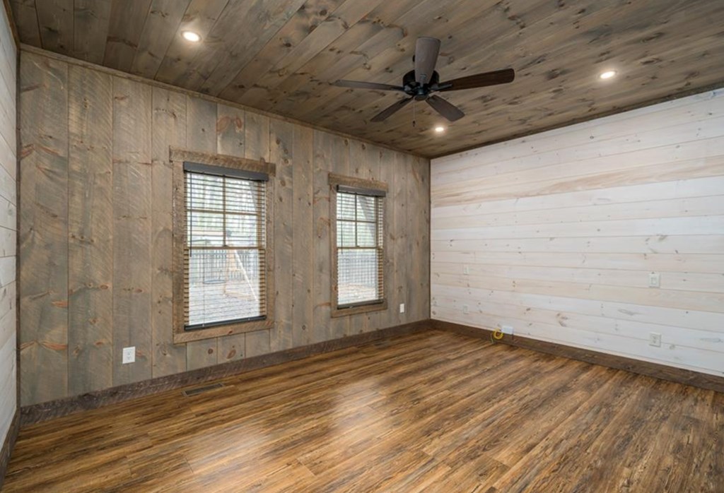 413345 Blue Ridge Residential