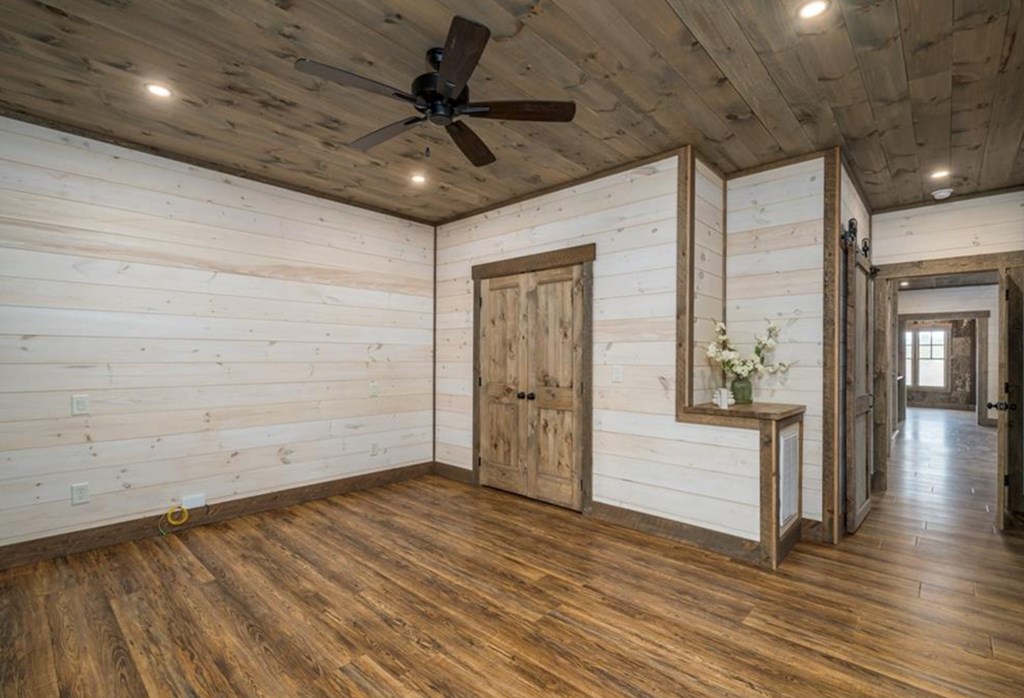 413345 Blue Ridge Residential