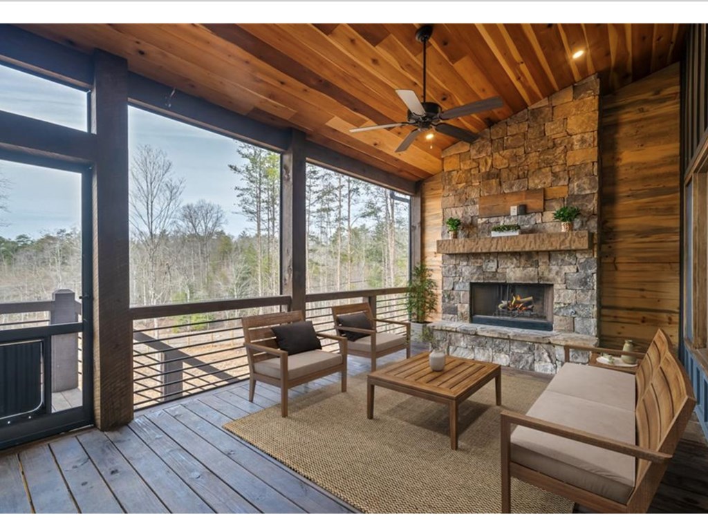 413345 Blue Ridge Residential