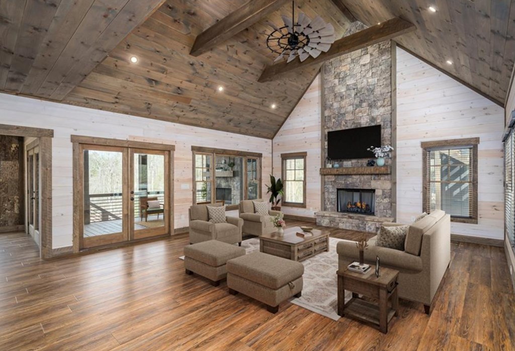 413345 Blue Ridge Residential