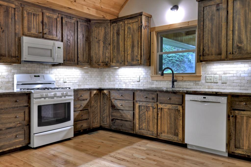 413417 Ellijay Residential