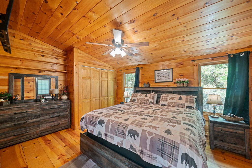 413542 Jasper Residential