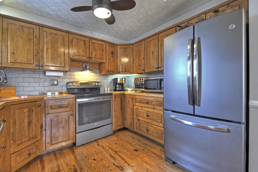 413543 Ellijay Residential