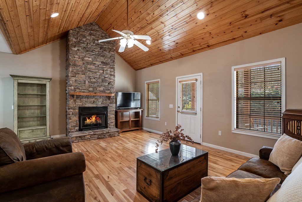 413596 Blairsville Residential